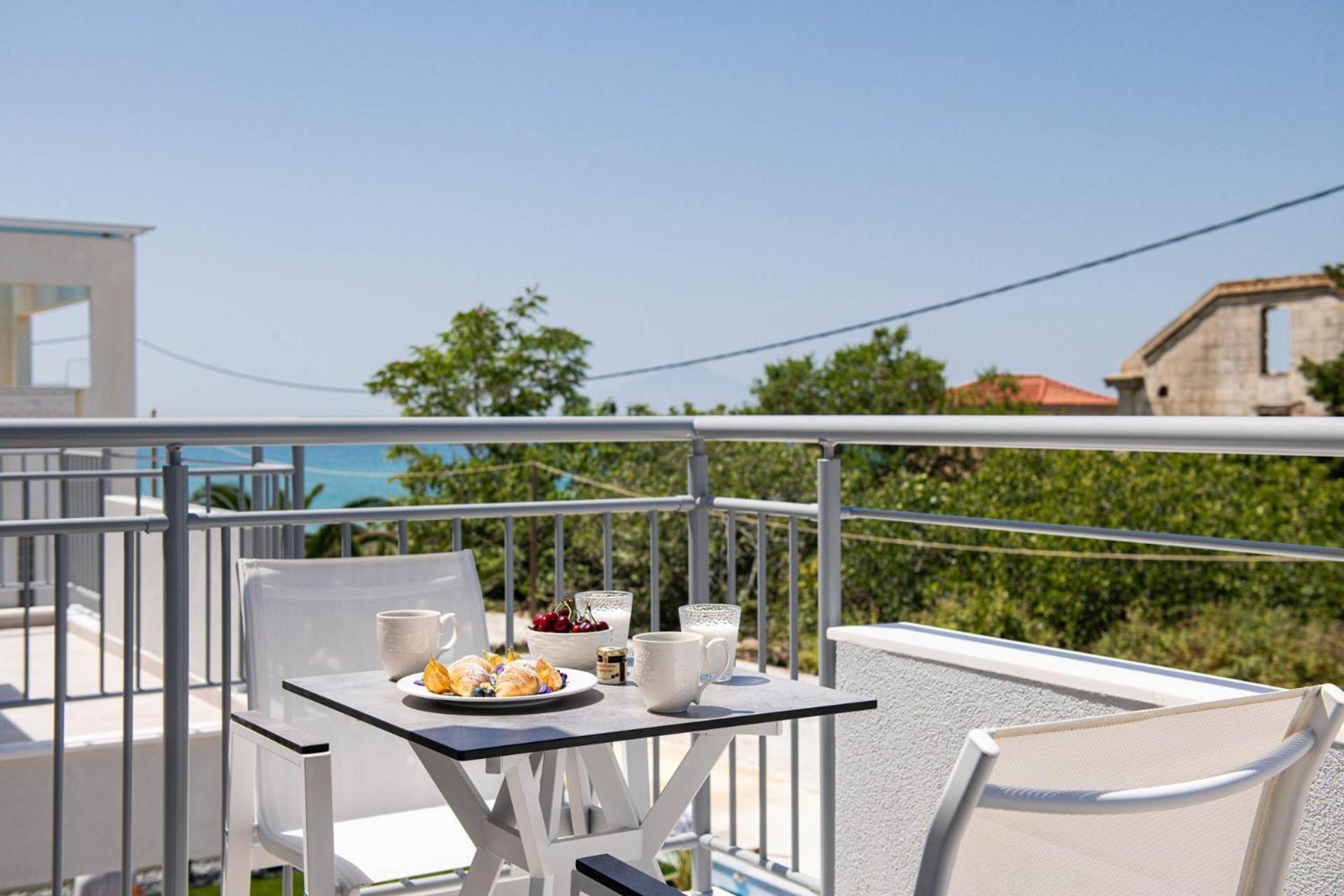 Sourinis Luxury Suites Limenaria  Eksteriør billede