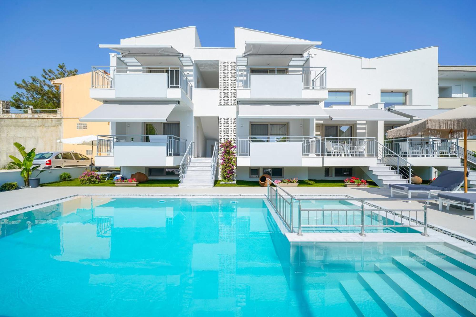 Sourinis Luxury Suites Limenaria  Eksteriør billede