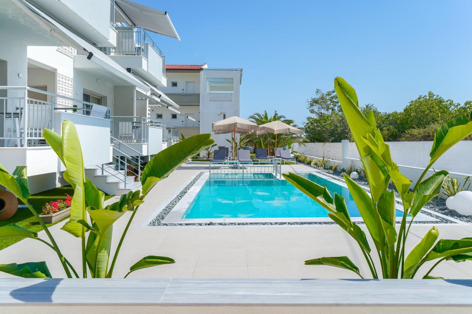 Sourinis Luxury Suites Limenaria  Eksteriør billede