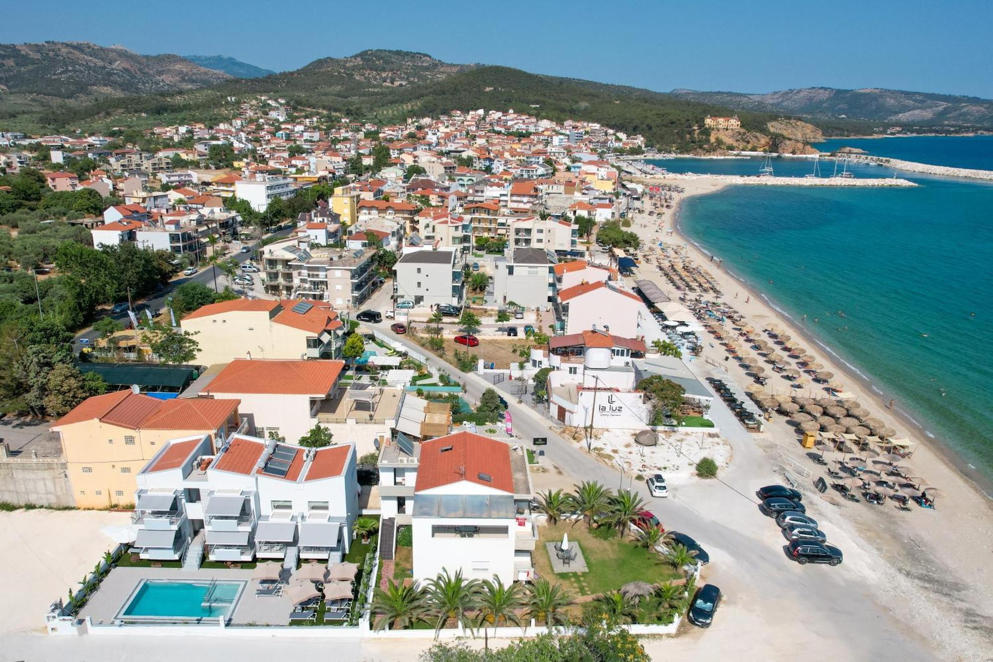 Sourinis Luxury Suites Limenaria  Eksteriør billede