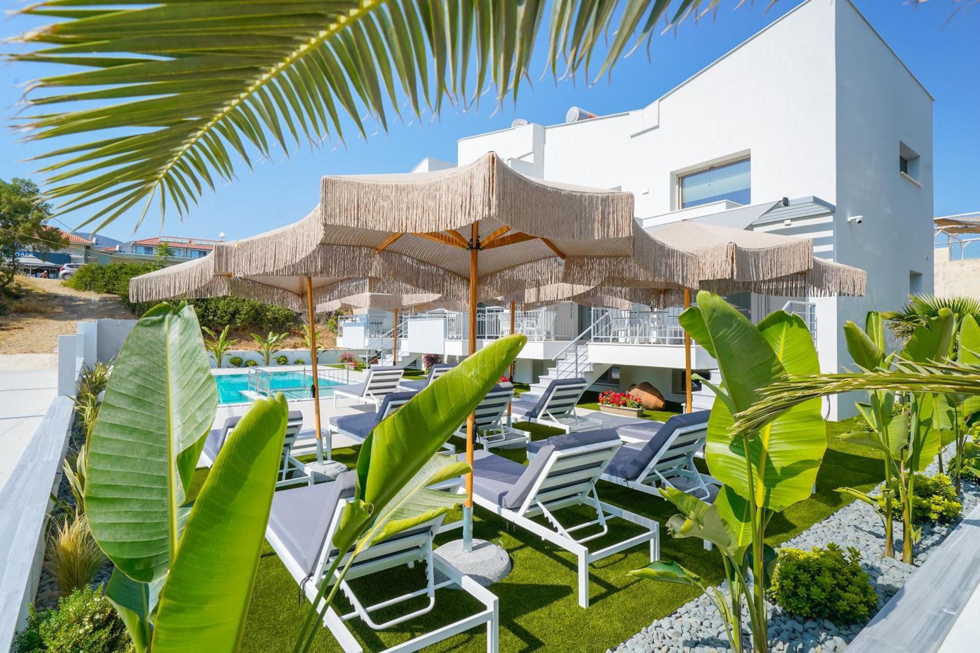 Sourinis Luxury Suites Limenaria  Eksteriør billede